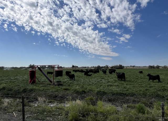 Property at 18396 Lower Pleasant Ridge Rd, Caldwell, ID 83607