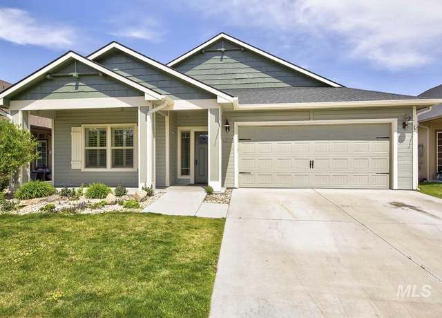 Property at 1208 W Tacola St, Nampa, ID 83651, 3 beds, 2 baths