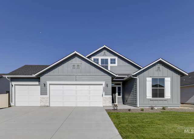 Property at 2207 N Kenneth Ave, Kuna, ID 83634, 3 beds, 2 baths