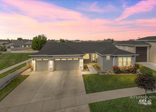 Property at 5561 W Torana Dr, Meridian, ID 83646, 3 beds, 2 baths