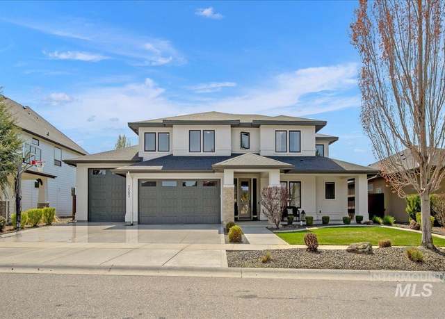 Property at 3503 W Star Hollow Rd, Meridian, ID 83646, 6 beds, 3.5 baths