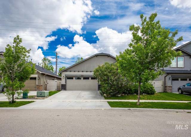 Property at 3744 S Antler Rdg, Boise, ID 83709, 3 beds, 2 baths