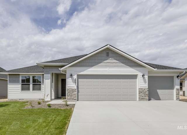 Property at 2241 N Kenneth Ave, Kuna, ID 83634, 3 beds, 2 baths