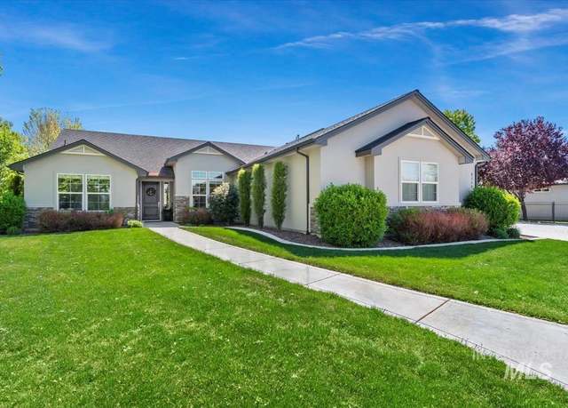 Property at 6140 N Sweet Valley Ave, Meridian, ID 83646, 5 beds, 4 baths