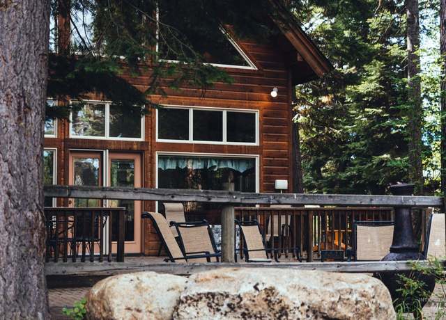 Property at 1013 Penstemen Pl, Mccall, ID 83638, 3 beds, 3 baths