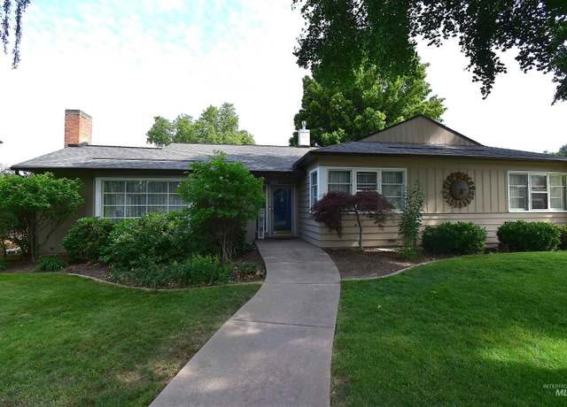 Property at 123 15th Ave, Lewiston, ID 83501, 5 beds, 2.5 baths