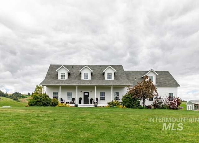 Property at 1027 Larkspur, Moscow, ID 83843, 5 beds, 3.5 baths