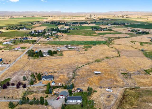 Property at 382 N 120 E, Shoshone, ID 83352
