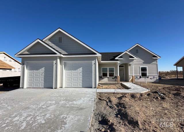 Property at 4078 Johnson St, Buhl, ID 83316, 3 beds, 2 baths