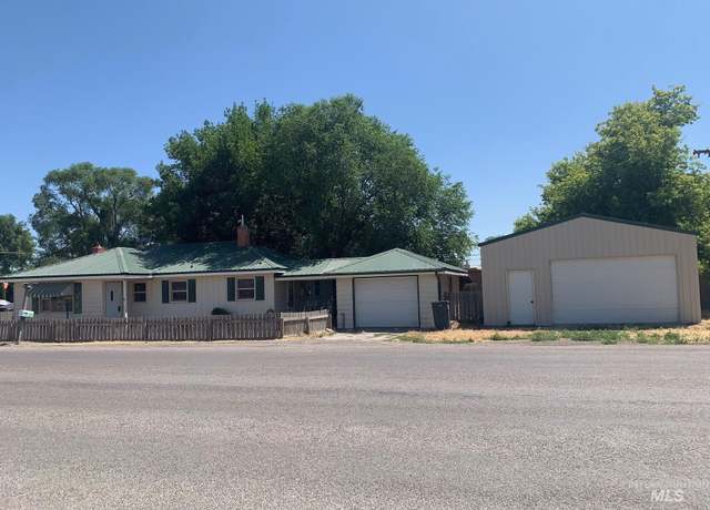 Property at 124 N Main, Paul, ID 83347, 3 beds, 2 baths