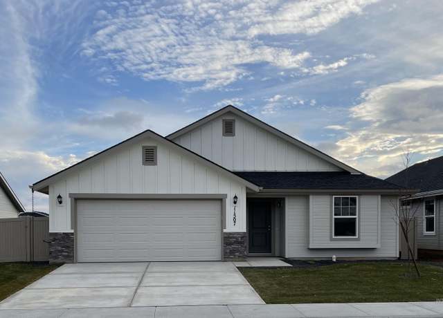 Property at 15697 N Labrador Ave, Nampa, ID 83651, 3 beds, 2 baths