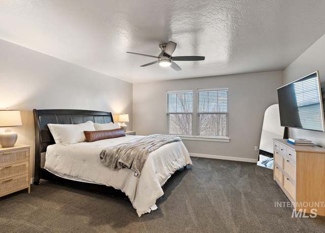 Property at 1873 W American Fork Dr, Meridian, ID 83642, 3 beds, 2.5 baths