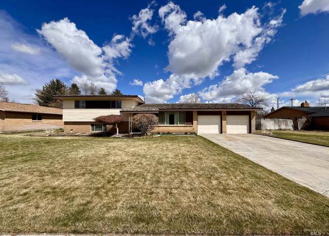 Property at 232 Pleasant Way, Rupert, ID 83350, 4 beds, 2 baths