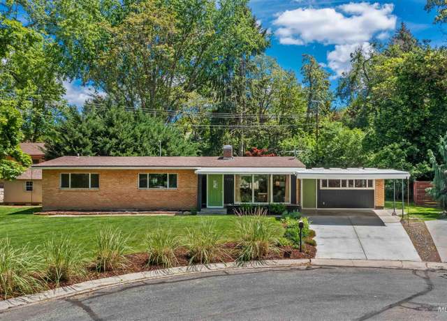 Property at 1406 W Cottonwood Ct, Boise, ID 83702, 4 beds, 2.5 baths
