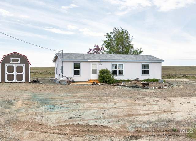 Property at 11755 E Cleft Rd, Mountain Home, ID 83647, 3 beds, 2 baths