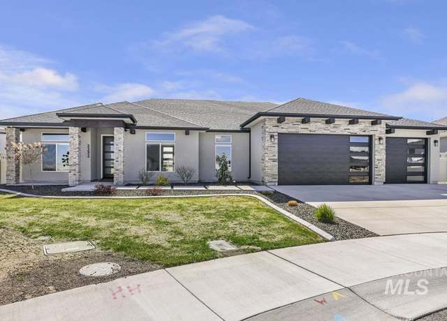 Property at 2252 Detweiler Pl, Twin Falls, ID 83301, 4 beds, 2 baths
