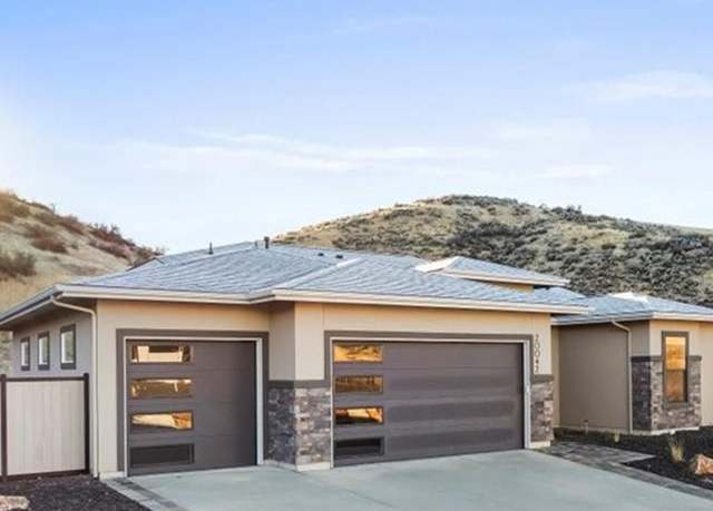 Property at 20042 N Swire Green Way #459, Boise, ID 83714, 3 beds, 2.5 baths