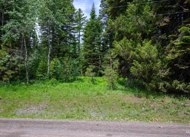 Property at 1705 W Mountain Rd, Donnelly, ID 83615