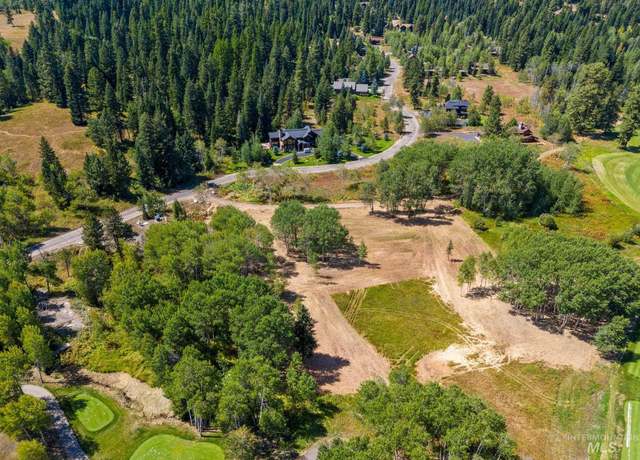 Property at 590 Discovery Dr, Donnelly, ID 83615-000
