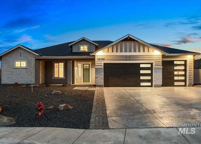 Property at 20061 N Swire Green Way #487, Boise, ID 83714, 3 beds, 2.5 baths