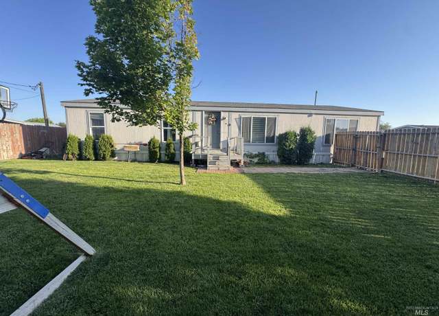 Property at 2501 Powderhorn Dr, Caldwell, ID 83605-5398, 3 beds, 2 baths