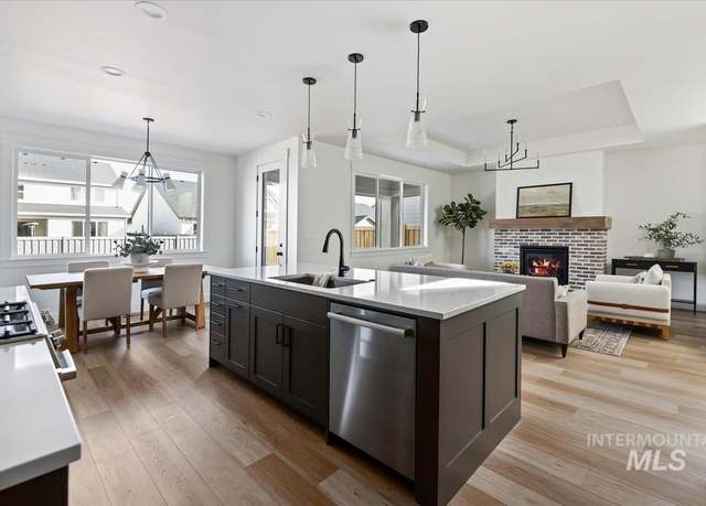 Property at 10416 Stony Oak St, Nampa, ID 83687, 4 beds, 2.5 baths