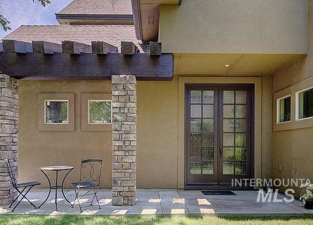 Property at 1878 W Sheep Hill Ct, Meridian, ID 83646, 4 beds, 2.5 baths