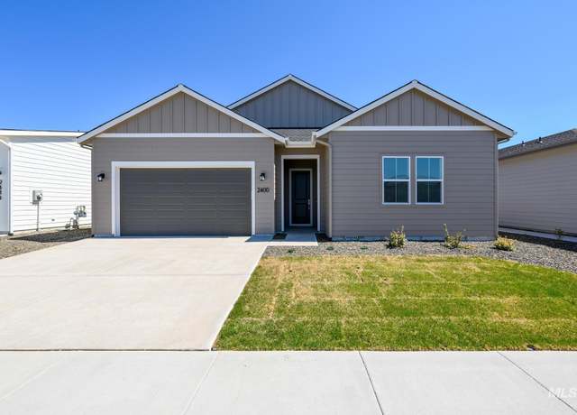 Property at 2400 N Leatherwood Ave, Star, ID 83669, 2 beds, 2.5 baths
