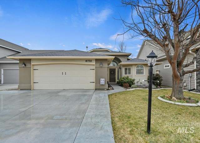 Property at 6770 E Greens Dr, Nampa, ID 83687, 3 beds, 2 baths