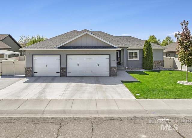 Property at 2215 Nisqually St, Twin Falls, ID 83301, 5 beds, 3 baths