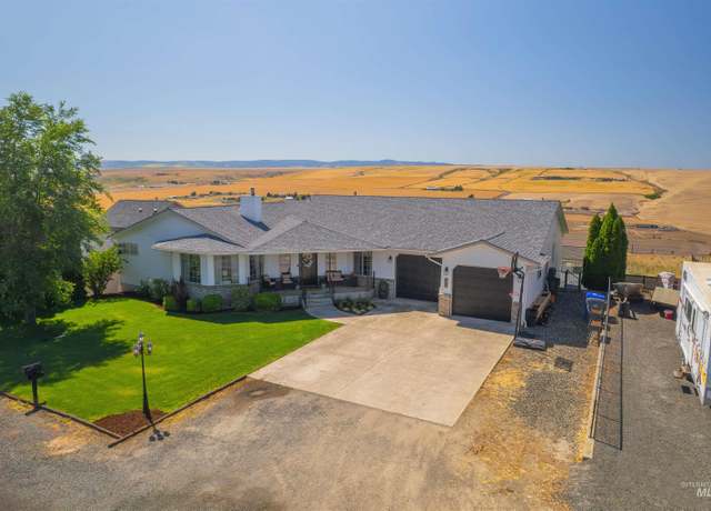 Property at 1414 Richardson Ave, Lewiston, ID 83501, 5 beds, 3 baths