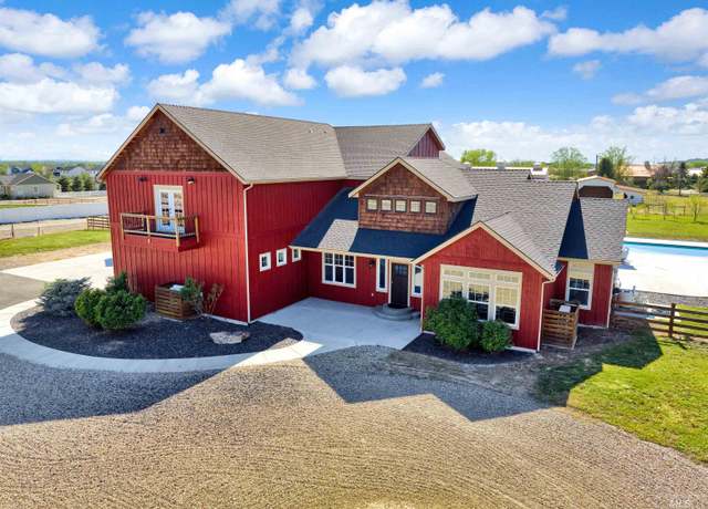 Property at 10922 W Beagle Flats Ln, Star, ID 83669, 4 beds, 4.5 baths