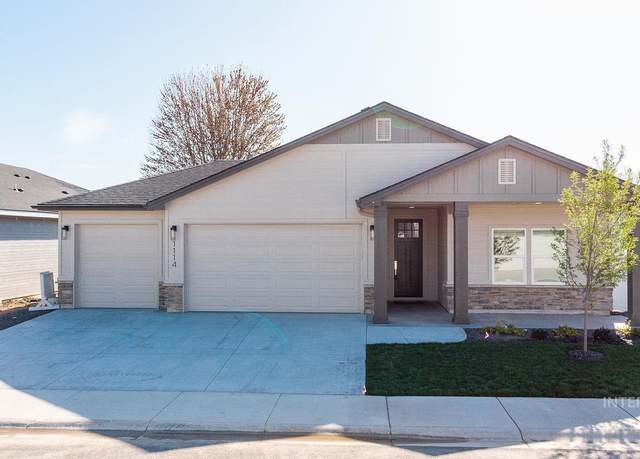 Property at 1114 Whitewater Way, Emmett, ID 83617, 3 beds, 2 baths