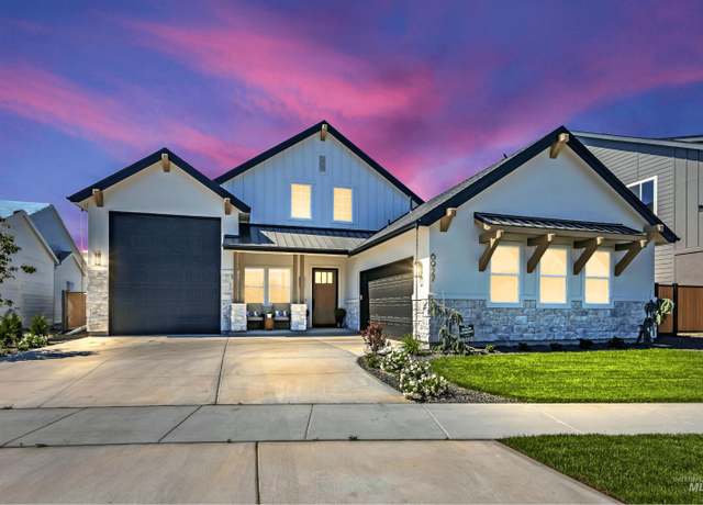 Property at 6927 Campolina Way, Star, ID 83669, 3 beds, 2.5 baths