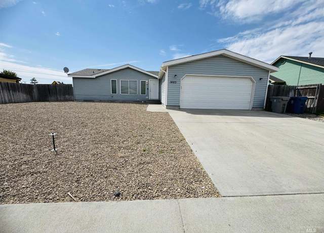 Property at 1485 Windmere Dr, Mountain Home, ID 83647, 3 beds, 2 baths