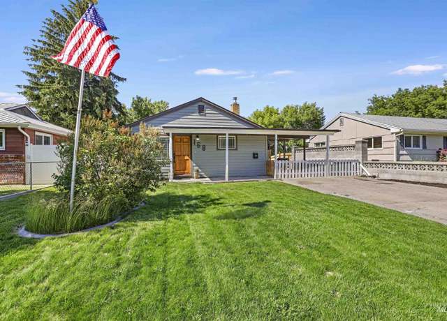 Property at 168 W Heyburn Ave, Twin Falls, ID 83301, 5 beds, 1 bath