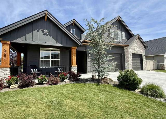 Property at 2280 N Burnam Ave, Star, ID 83669, 3 beds, 3 baths