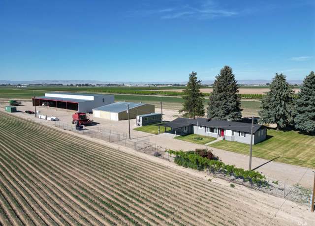 Property at 24405 Red Top, Wilder, ID 83676, 2 beds, 1.5 baths