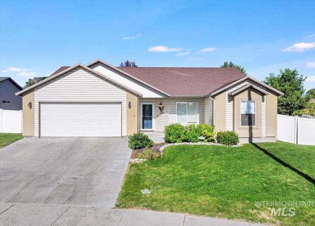 Property at 1113 Golden Pheasant Dr, Twin Falls, ID 83301, 4 beds, 2 baths