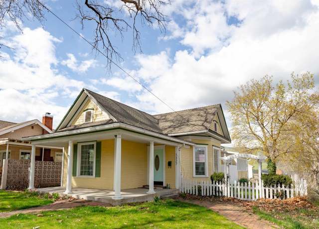Property at 1327 9th Ave, Lewiston, ID 83501, 3 beds, 1 bath