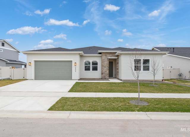 Property at 2012 N Quarterhorse Way, Middleton, ID 83644, 3 beds, 2.5 baths