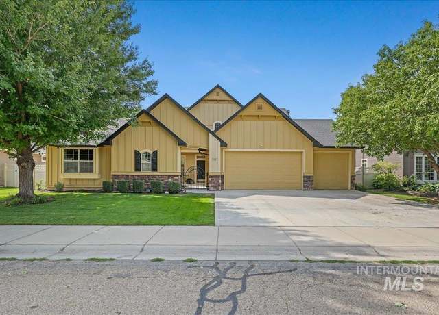 Property at 2813 W Piazza Dr, Meridian, ID 83646, 4 beds, 3 baths