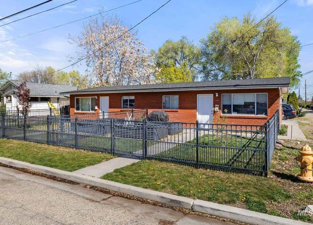 Property at 812 E Sherman Ave, Nampa, ID 83686, 4 beds, 2 baths