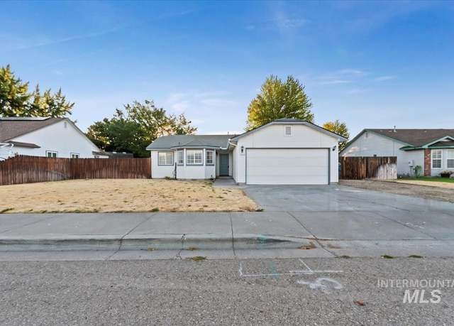 Property at 1860 N Haskett, Mountain Home, ID 83647, 3 beds, 2 baths