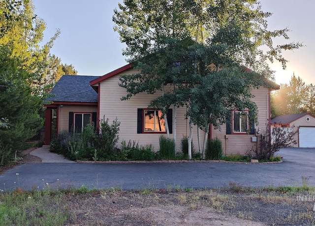 Property at 12931 Red Fir Rd, Donnelly, ID 83615, 4 beds, 2 baths