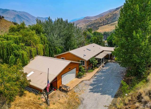 Property at 384 Race Creek Rd, Riggins, ID 83549, 3 beds, 2 baths