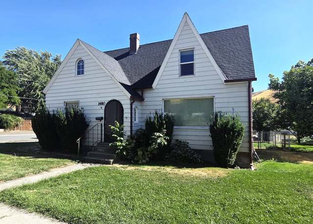 Property at 1490 Main, Pomeroy, WA 99347, 3 beds, 1.5 baths