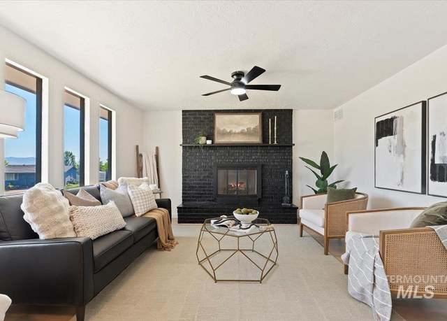 Property at 11503 W Santa Barbara Dr, Boise, ID 83709, 3 beds, 2 baths