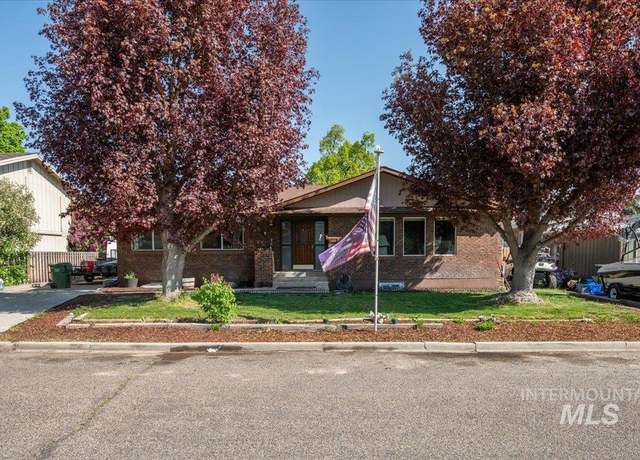 Property at 1145 SW 11th Ave, Ontario, OR 97914, 5 beds, 3 baths