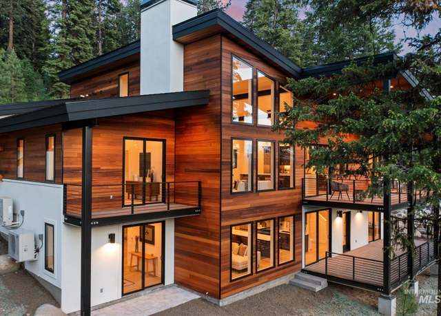 Property at 1678 Majestic View Dr, Mccall, ID 83638, 4 beds, 3.5 baths